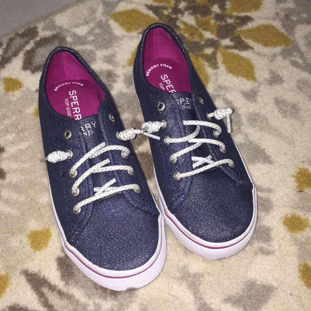 Girls glittery denim Sperry shoes size 1.5